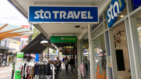 STA Travel Shop Melbourne Foto iStock jax10289.jpg